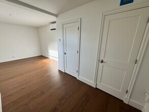 1137 Massachusetts Ave, Unit 505 in Cambridge, MA - Foto de edificio - Building Photo