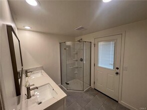 16091 Gold Cir in Huntington Beach, CA - Building Photo - Building Photo
