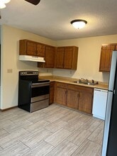 975 Summit Ave N in Sauk Rapids, MN - Building Photo - Building Photo