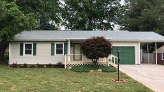 608 Breen Dr in Champaign, IL - Building Photo