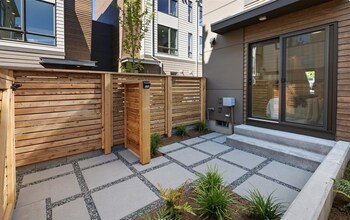 6309 9th Ave NE in Seattle, WA - Foto de edificio - Building Photo