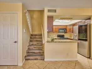 4065 Village Dr in Delray Beach, FL - Foto de edificio - Building Photo