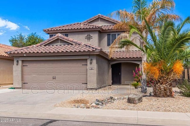 1082 E Lakeview Dr in San Tan Valley, AZ - Building Photo - Building Photo