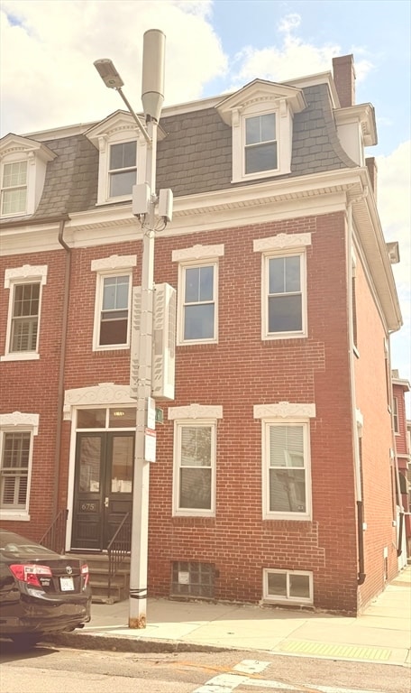 675 E 7th St in Boston, MA - Building Photo - Building Photo