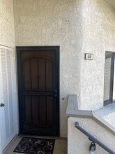 68 Brownfield Ln in Pomona, CA - Building Photo - Building Photo