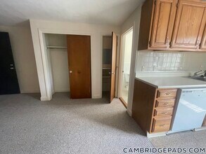 9 Chester St in Cambridge, MA - Building Photo - Building Photo