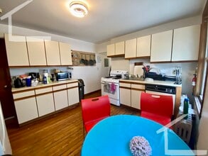 45 Litchfield St, Unit 2 in Boston, MA - Foto de edificio - Building Photo