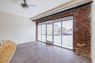 The Lofts at Shiplock Watch in Richmond, VA - Foto de edificio - Building Photo