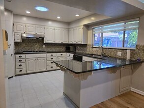 6390 Bose Ln in San Jose, CA - Building Photo - Building Photo