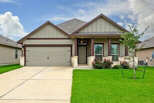 2010 Chief St in Bryan, TX - Building Photo