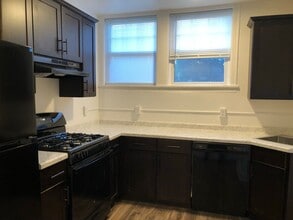 170 Summit Ave in St. Paul, MN - Foto de edificio - Interior Photo