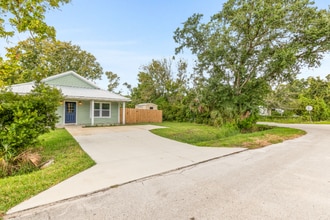 4581 Second Ave in St. Augustine, FL - Building Photo - Building Photo
