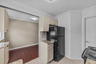 3222 Coolidge Hwy in Royal Oak, MI - Building Photo - Building Photo