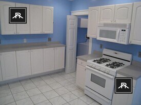 20 Bigelow St in Boston, MA - Building Photo