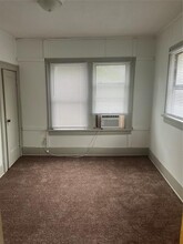 810 Classen Blvd in Norman, OK - Building Photo - Building Photo