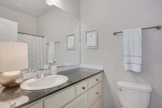 668 Whitham Ave in Fayetteville, AR - Building Photo - Building Photo