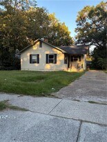 1307 Windsor Ave in Mobile, AL - Building Photo