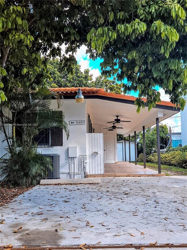 5451 SW 5th Ter in Coral Gables, FL - Building Photo - Building Photo