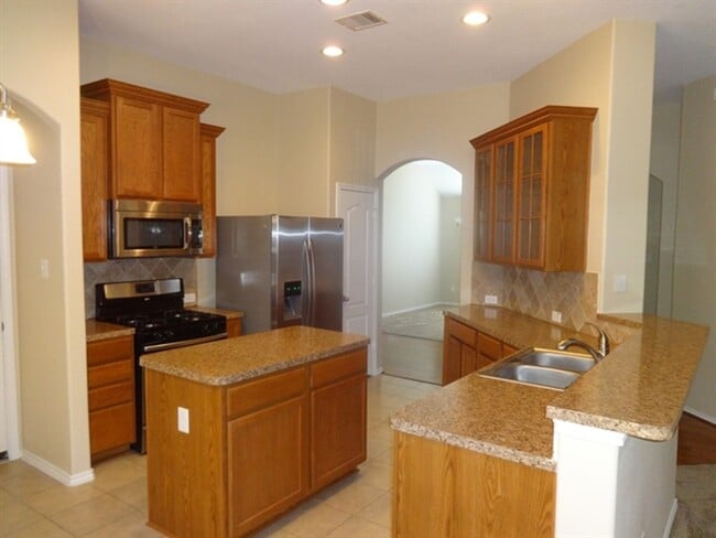 21415 Branchport Dr in Houston, TX - Building Photo - Building Photo