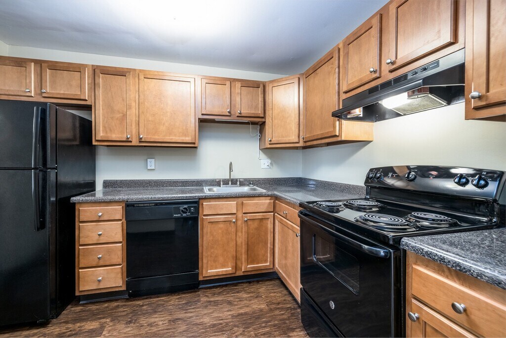 Maiden Bridge and Canongate Apartment Homes in Pittsburgh, PA