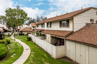 1031 S Palmetto Ave in Ontario, CA - Building Photo - Building Photo