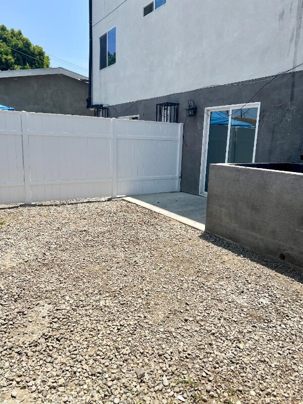 791 E 41st St in Los Angeles, CA - Building Photo - Building Photo