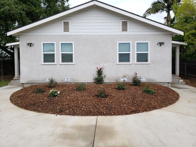 315 E Woodbury Rd, Unit 315