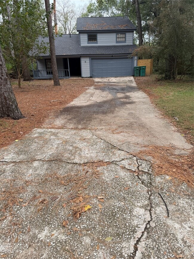 property at 9 Dewthread Ct