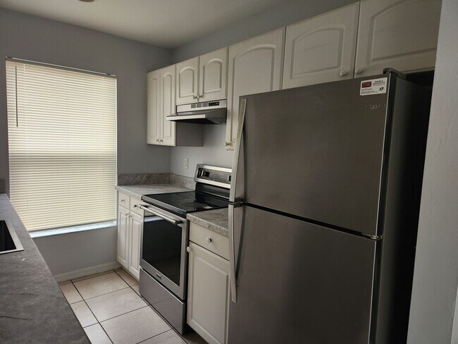 4713-4715 1st St SW in Lehigh Acres, FL - Building Photo - Building Photo