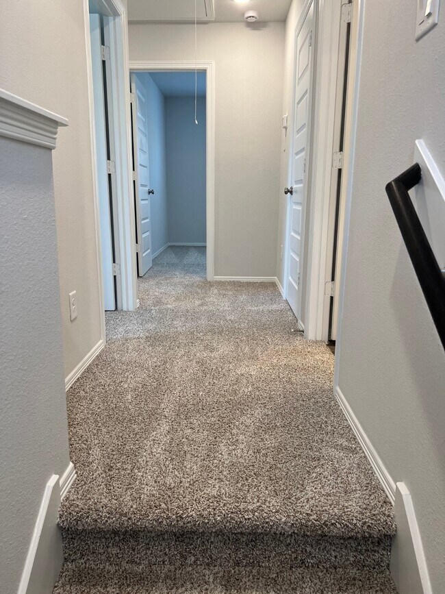 26010 Emory Holw Dr in Tomball, TX - Building Photo - Building Photo