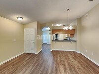 11805 Lynmoor Dr in Riverview, FL - Building Photo - Building Photo