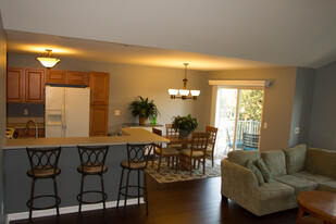 13367 Forest Ridge Blvd, Unit 13367 ForestRidge in Sterling Heights, MI - Building Photo