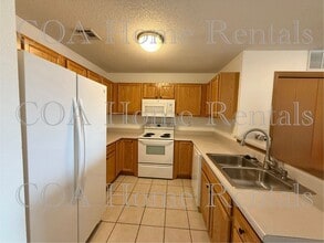 333 S Tyler Rd in Wichita, KS - Building Photo - Building Photo