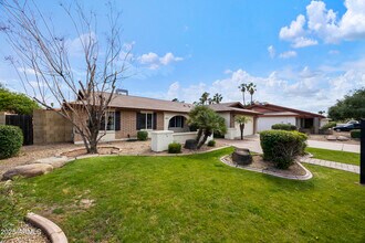 6027 E Spring Rd in Scottsdale, AZ - Building Photo - Building Photo