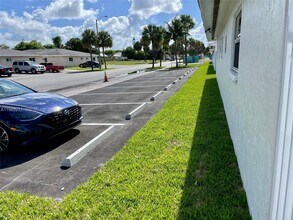 5701 NW 28th St in Lauderhill, FL - Building Photo - Building Photo