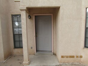 4025 Mary Cir in Las Cruces, NM - Building Photo - Building Photo