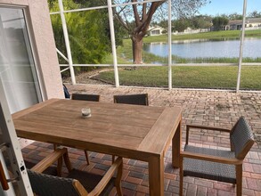 4178 Bluff Harbor Way in Wellington, FL - Building Photo - Building Photo