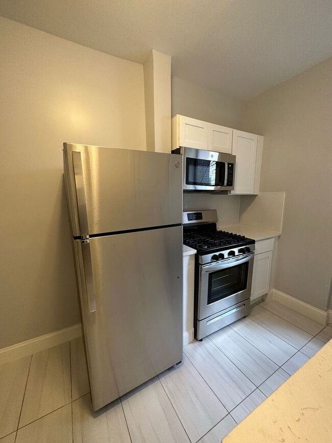 525 - Golden Crest 525 60th Street, LLC in West New York, NJ - Foto de edificio - Building Photo