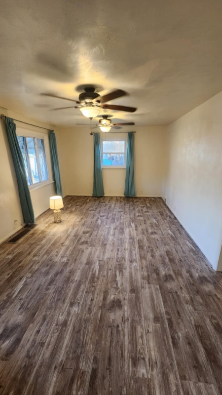786 Oakville St in Munhall, PA - Building Photo - Building Photo