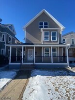18 Sussex Ave in Morristown, NJ - Building Photo