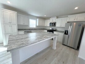 5354 Coventry Dr in Holly, MI - Building Photo