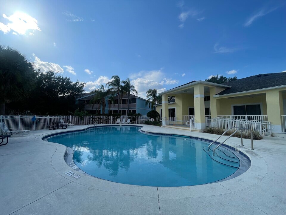 3111 Sun Lake Ct in Kissimmee, FL - Building Photo