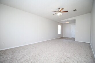 509 Wood Crest Way in Pensacola, FL - Building Photo - Building Photo