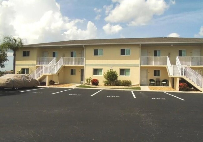 property at 12538 SW Kingsway Cir