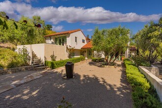 2800 Maricopa Hwy in Ojai, CA - Building Photo - Building Photo