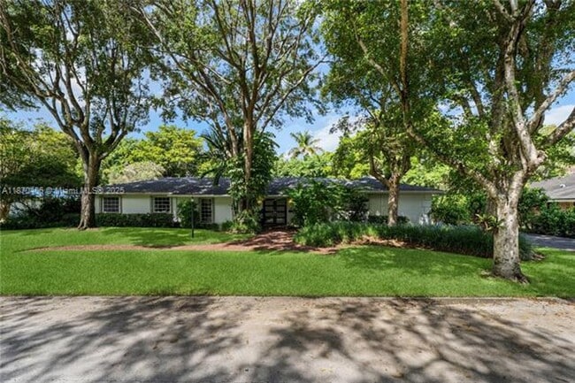 property at 12120 SW 71st Ct
