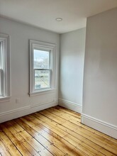 49 Elm St in Boston, MA - Building Photo - Building Photo
