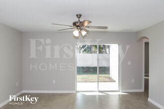 445 Earhart Dr in Davenport, FL - Building Photo - Building Photo