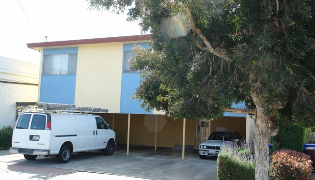 6208 Huntington Ave in Richmond, CA - Building Photo - Building Photo