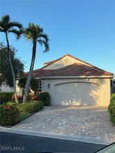 163 Vista Ln in Naples, FL - Building Photo - Building Photo